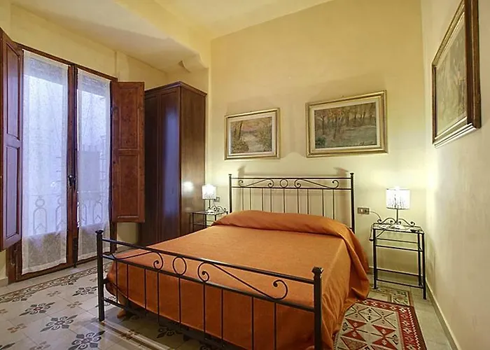 Nerii 3 * Florence